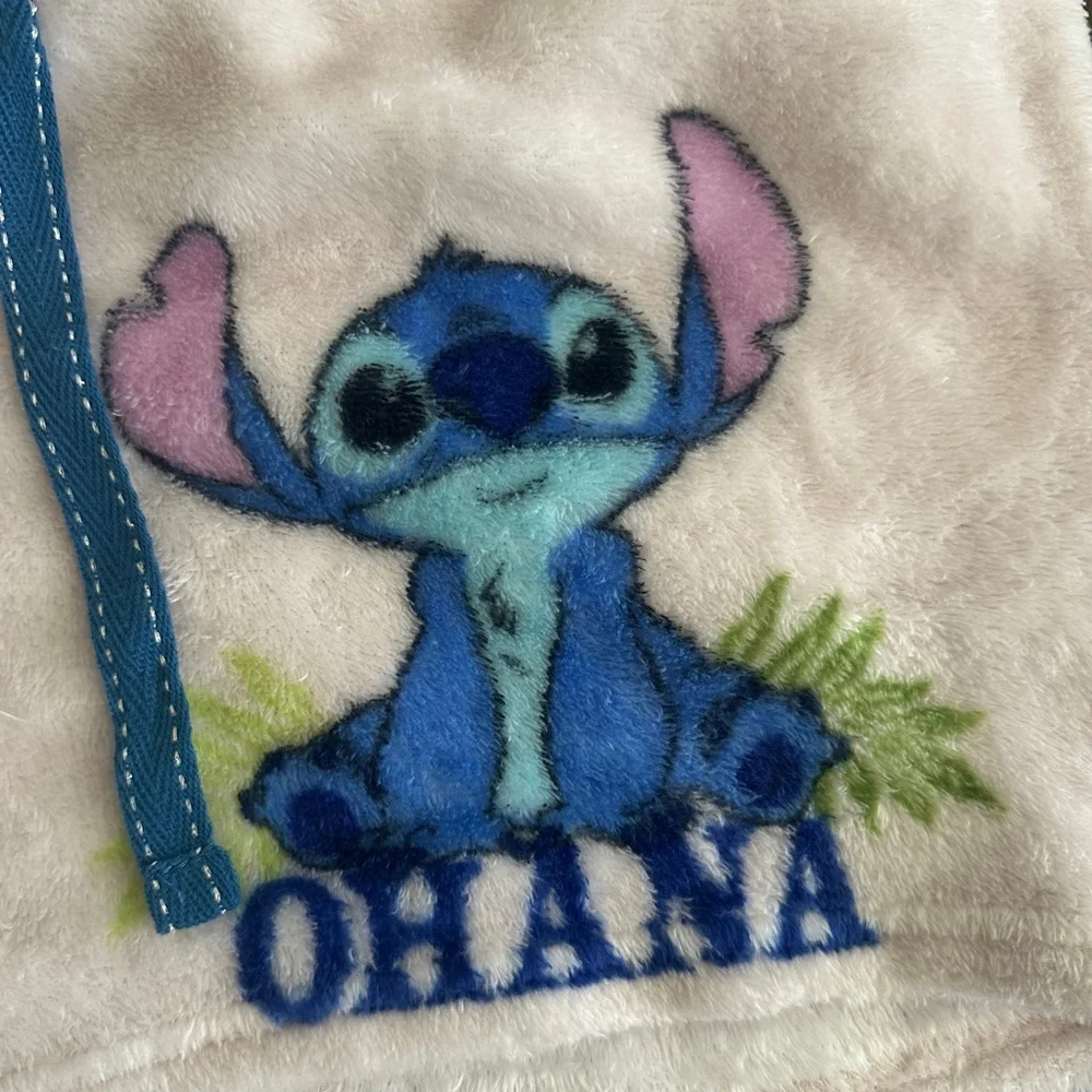 Disney Stitch Women's Pink Blue Pajama Shorts Plush XL Ohana Sleepwear Cozy - Picture 4 of 6